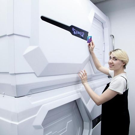 Av-1 Capsule Hotel Kiew Exterior foto