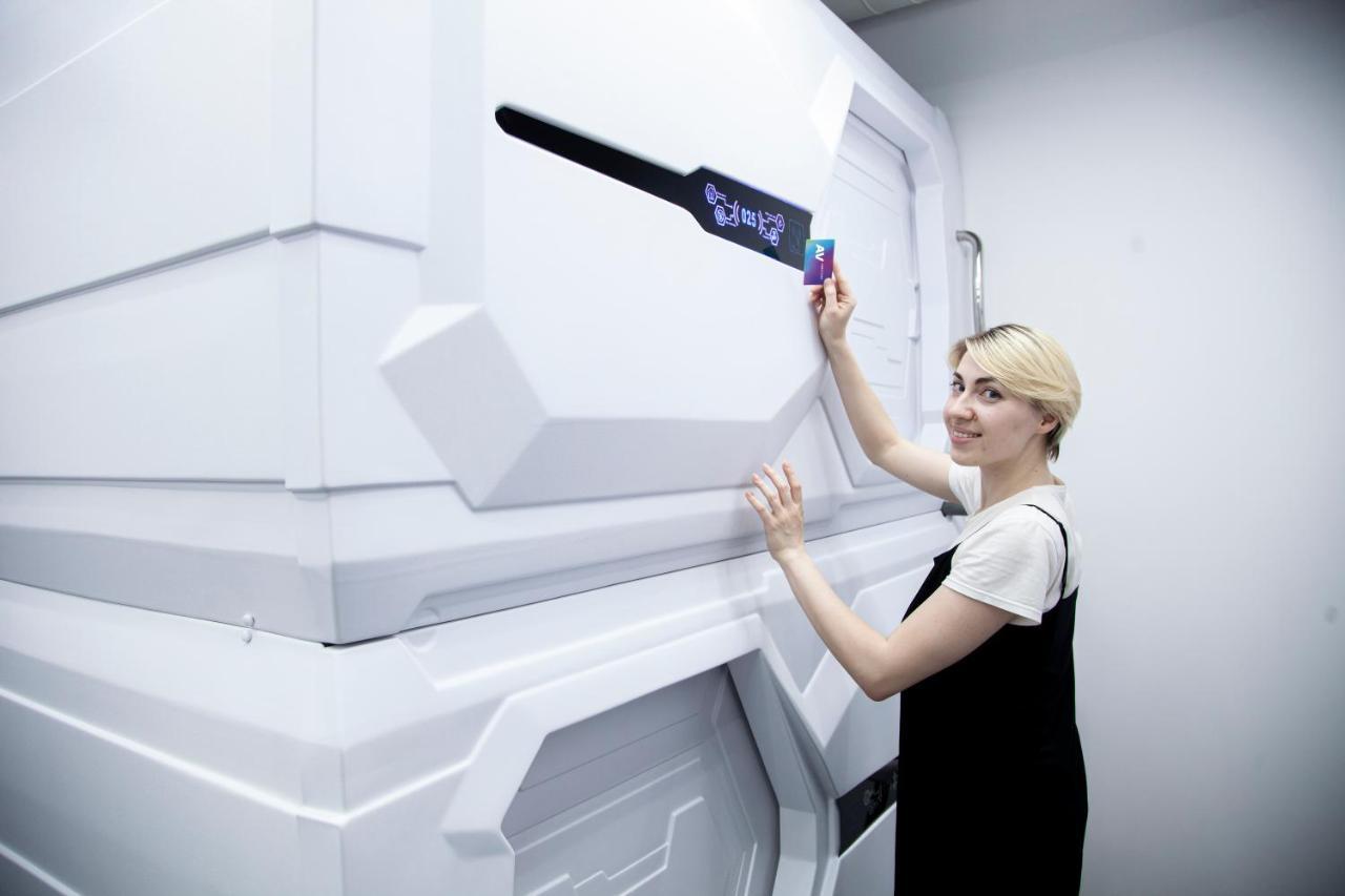 Av-1 Capsule Hotel Kiew Exterior foto